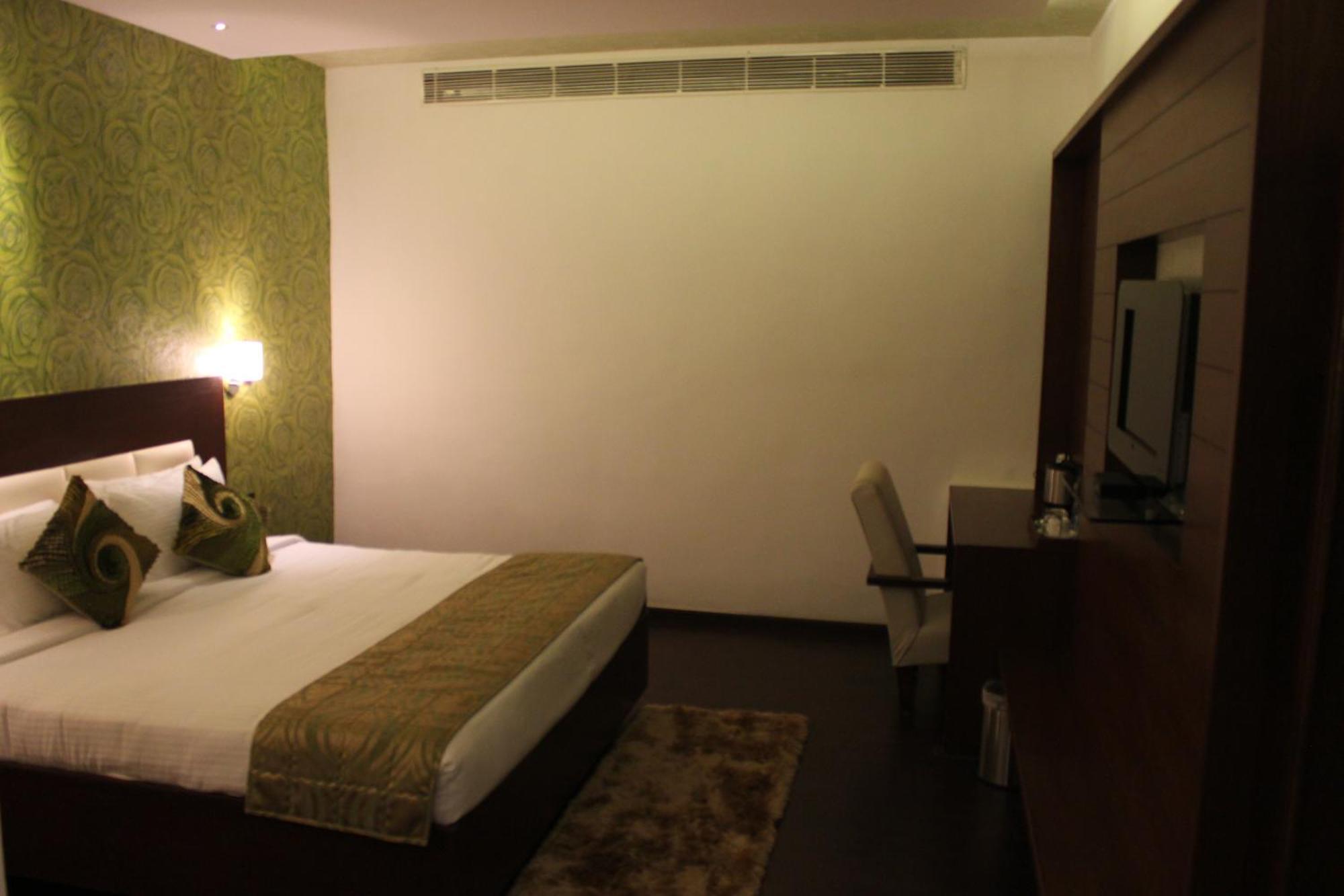 Tabla Pride Hotels & Spa Hyderabad Exterior photo